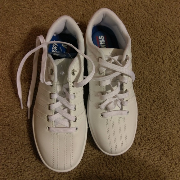 kswiss Shoes - NWT!! KSwiss sneakers sz 7 1/2